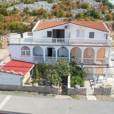 Apartmani Marijana Cesarica Bagian luar foto