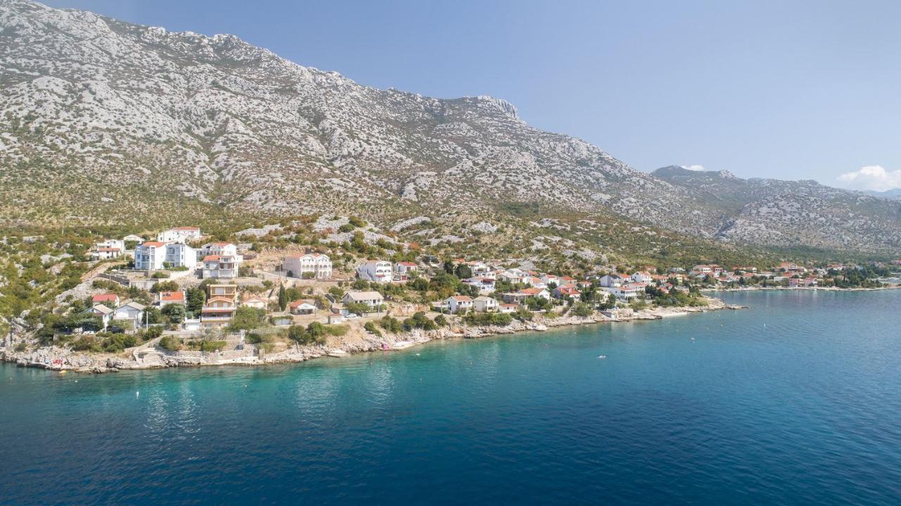 Apartmani Marijana Cesarica Bagian luar foto